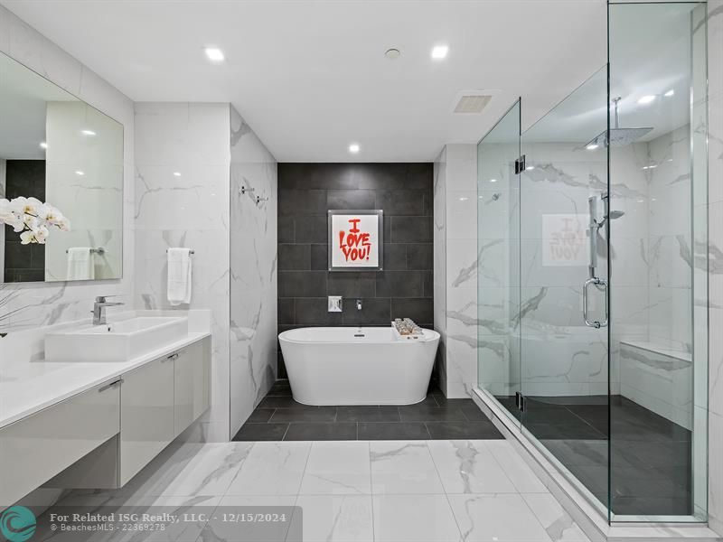 PRIMARY BATH SUITE designed by SLK Interiors