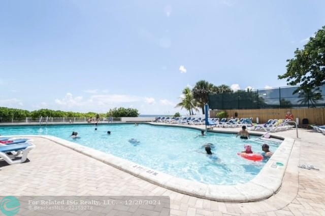 Ocean Manor Pool Overlooking the Beach