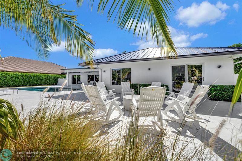 Waterside Pool and Grilling Area