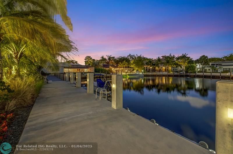 Both Day and Night â€” This Home is Mesmerizing!