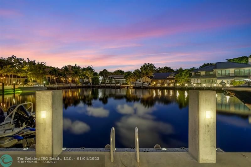 Both Day and Night â€” This Home is Mesmerizing!