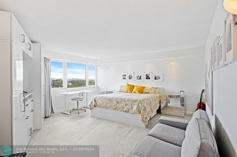 Spacious Primary Bedroom with Sitting Area