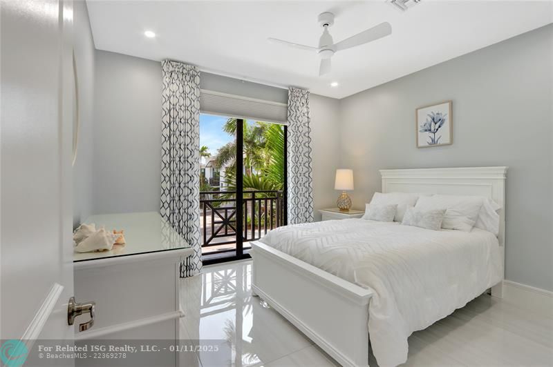 Master Bedroom Closet