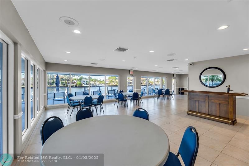 Clubhouse on the intracoastal