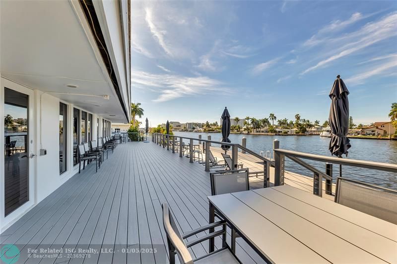 Boat Dock outside Clubhouse on the Intracoastal - Brand new seawall and dock!