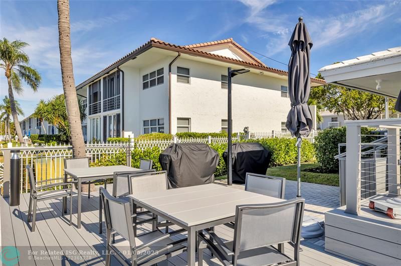 Barbecue Area on the Intracoastal