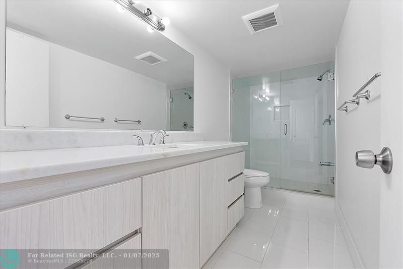 HUGE PRIMARY BATHROOM WITH WALK-IN SHOWER