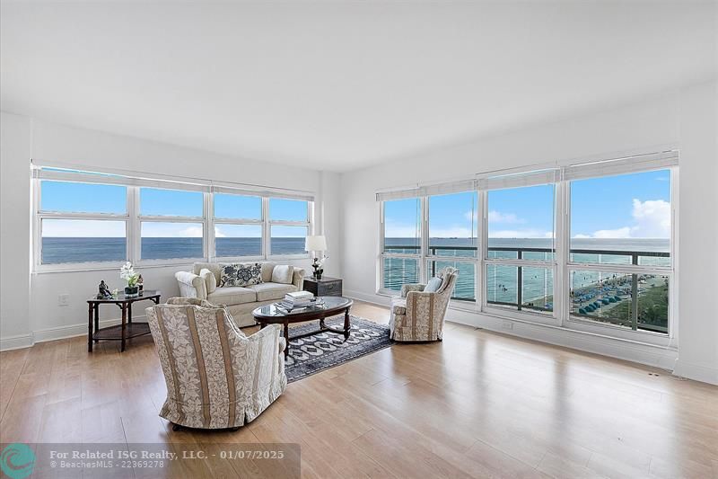 OCEAN VIEWS FROM YOUR LIVING ROOM