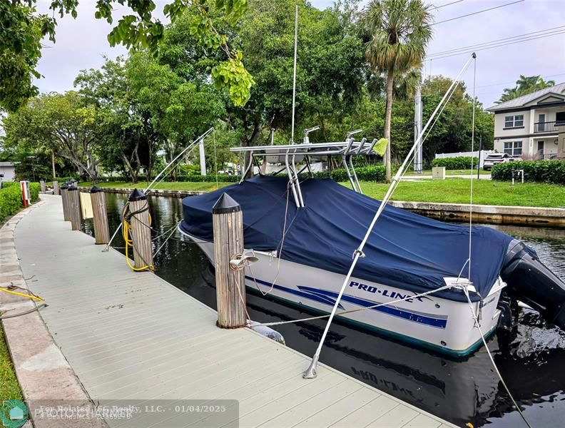 Boat dockage to owner residents at $40 per ft - per year up to 50 ' OAL (when available) NFB to the Intracoastal.