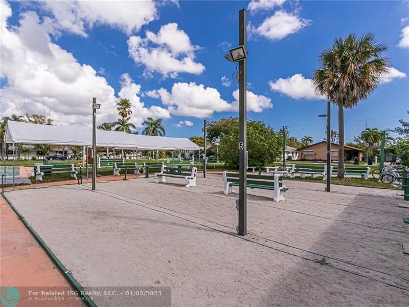 BOCCE AND SHUFFLEBOARD